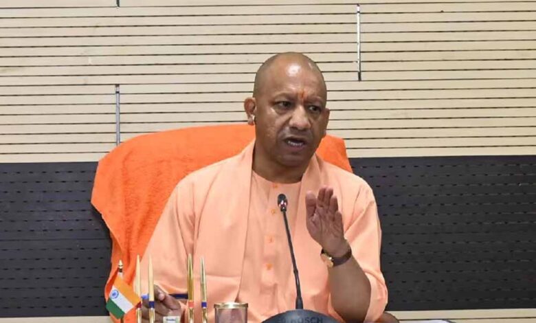 गरीब-कल्याण-का-मजबूत-आधार-बनी-योगी-सरकार-की-खाद्य-सुरक्षा-नीति